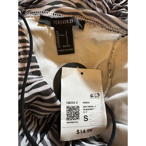 Forever 21 Zebra Bodycon Mini Dress Size Small NWT - Picture 5 of 5